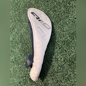 Taylormade QI10 Hybrid Headcover